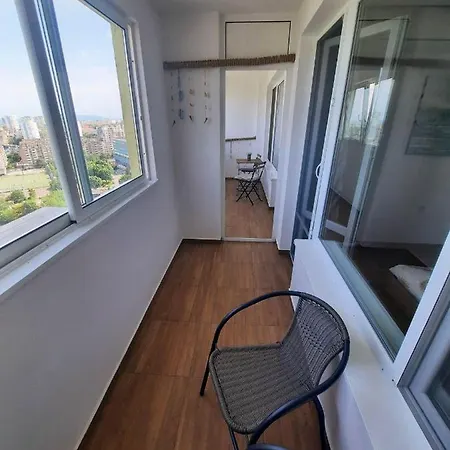 Seaview Serenity Apartment *